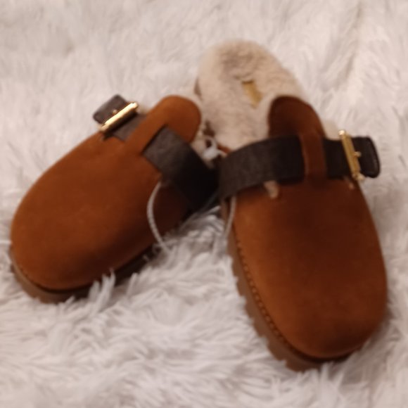 MICHAEL Michael Kors Judd Closed Toe Suede Lug Sole Slides Slippers NEW SZ 7 - Picture 4 of 6